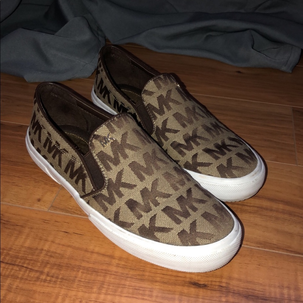 MK slip on shoes